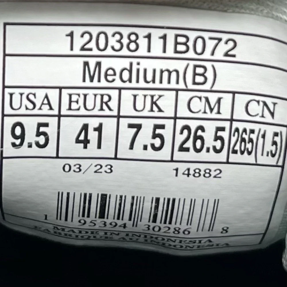 Brooks Sneakers Womens 9.5 D Adrenaline GTS 23 1203811B072‎ Black Running Shoes